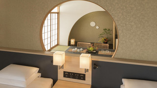 Japanese Wesuitern Suite