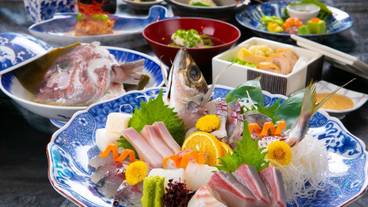 会席料理一例① / 1