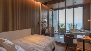 デラックス ダブルルーム