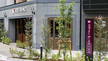 施設の入り口 / 32