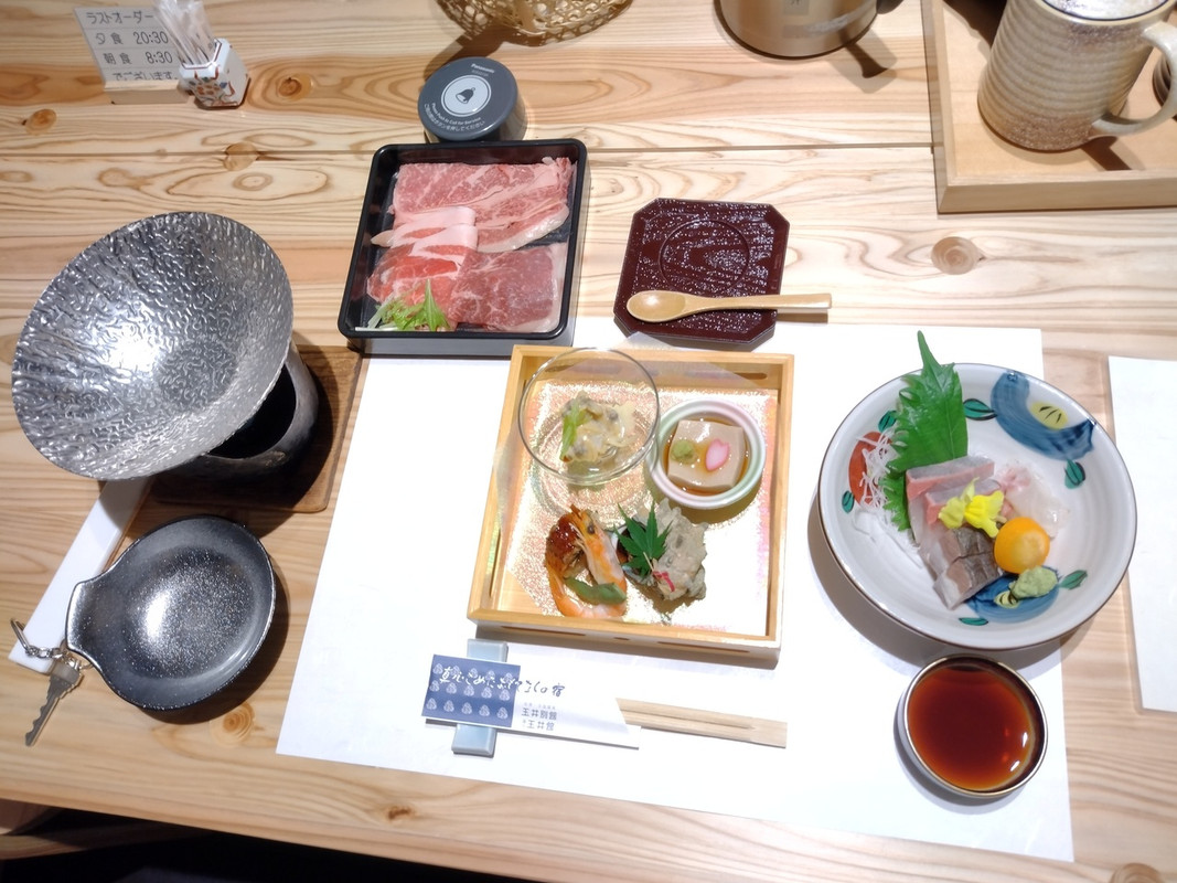 ご飯やデザートは食べ放題