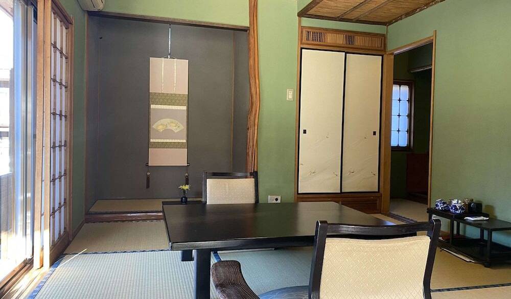 数寄屋造り次の間付③ / 3