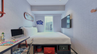 スタジオ ダブルベッド 1 台 (One of a Kind)