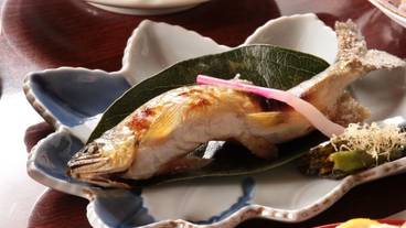 食事・飲み物 / 4