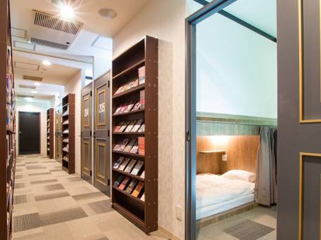 Comics＆Capsule Hotel コミカプ札幌すすきの店 / 5