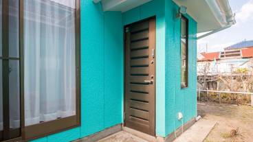 施設の入り口 / 4