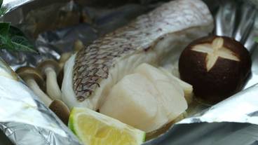 食事・飲み物 / 4