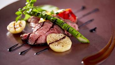 食事・飲み物 / 2