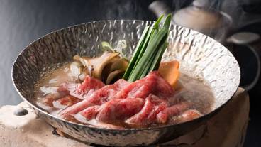 食事・飲み物 / 32