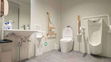 施設内の設備 / 12