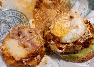 ラッキーピエロ 森町赤井川店