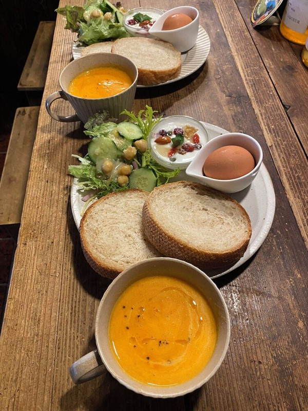 朝食