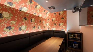 カラオケ ルーム / 6