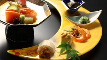 食事・飲み物 / 12