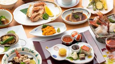 食事・飲み物 / 4