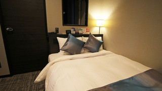 ダブルルーム 喫煙可