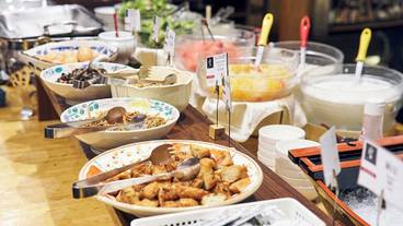 朝食ビュッフェ / 27