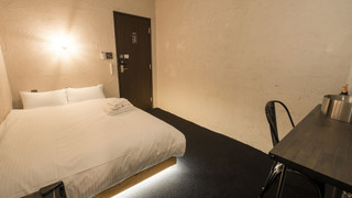 ダブルルーム ダブルベッド 1 台 禁煙