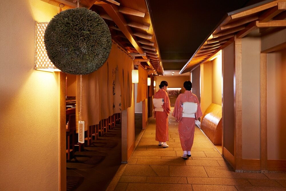 レストラン