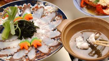 食事・飲み物 / 3