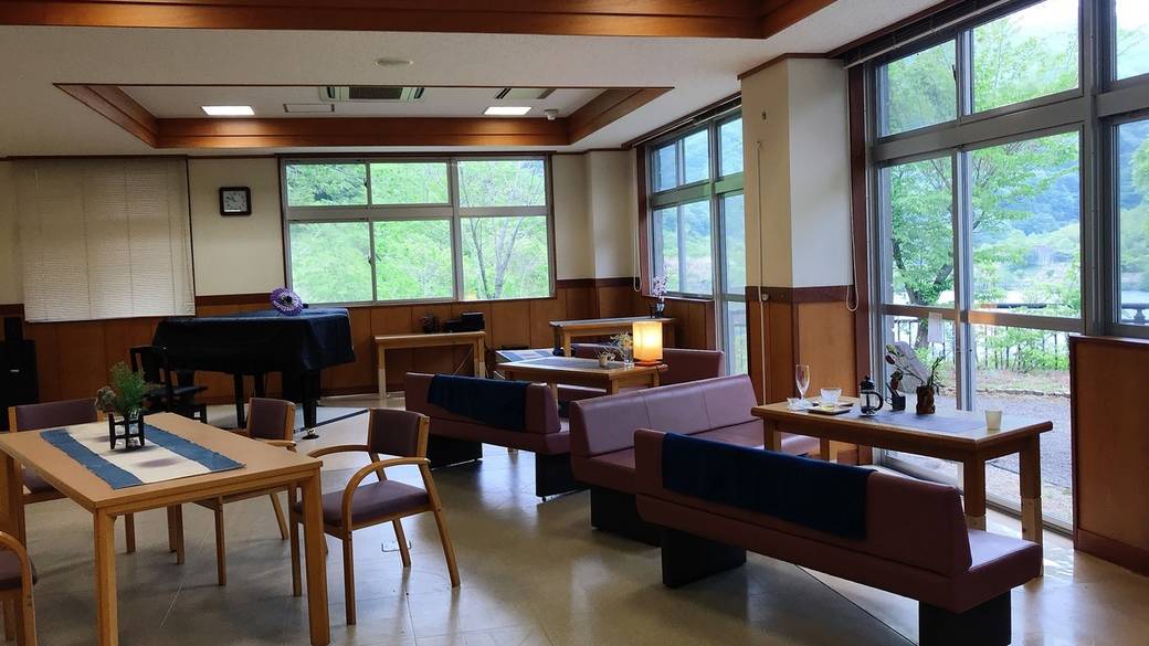 宿を出たあとは
「奥四万湖」観光へ / 5