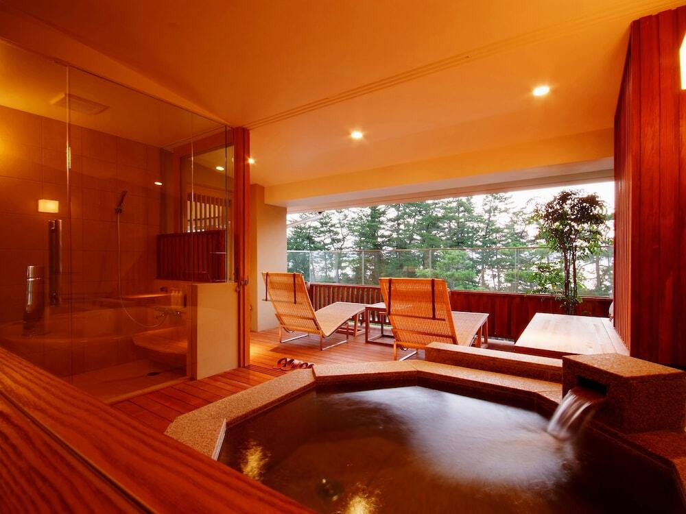 別荘気分でのんびり過ごせる寛ぎの空間4007610