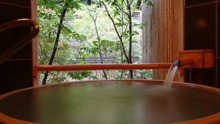 露天風呂付特別室　観月