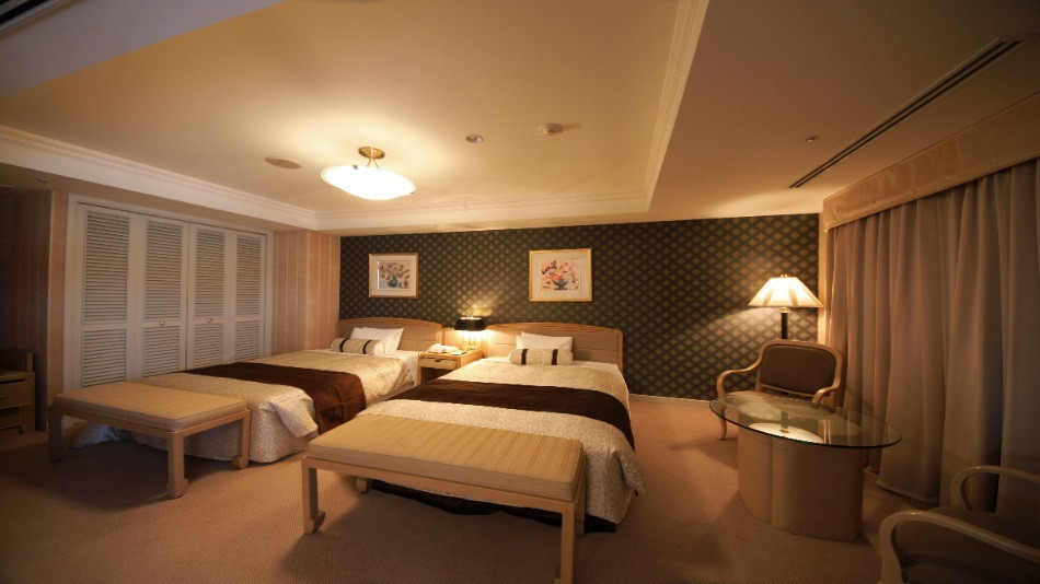 夜景の綺麗なホテルでロマンチックな夜を♪3488099