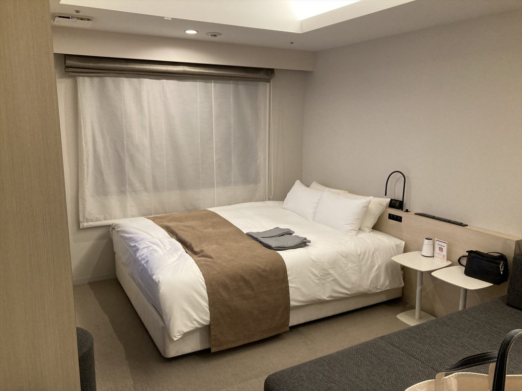 次でベッドの向きが変わります。それは、、、、