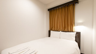 セミダブルルーム 喫煙可 ベッド幅 140cm 1台