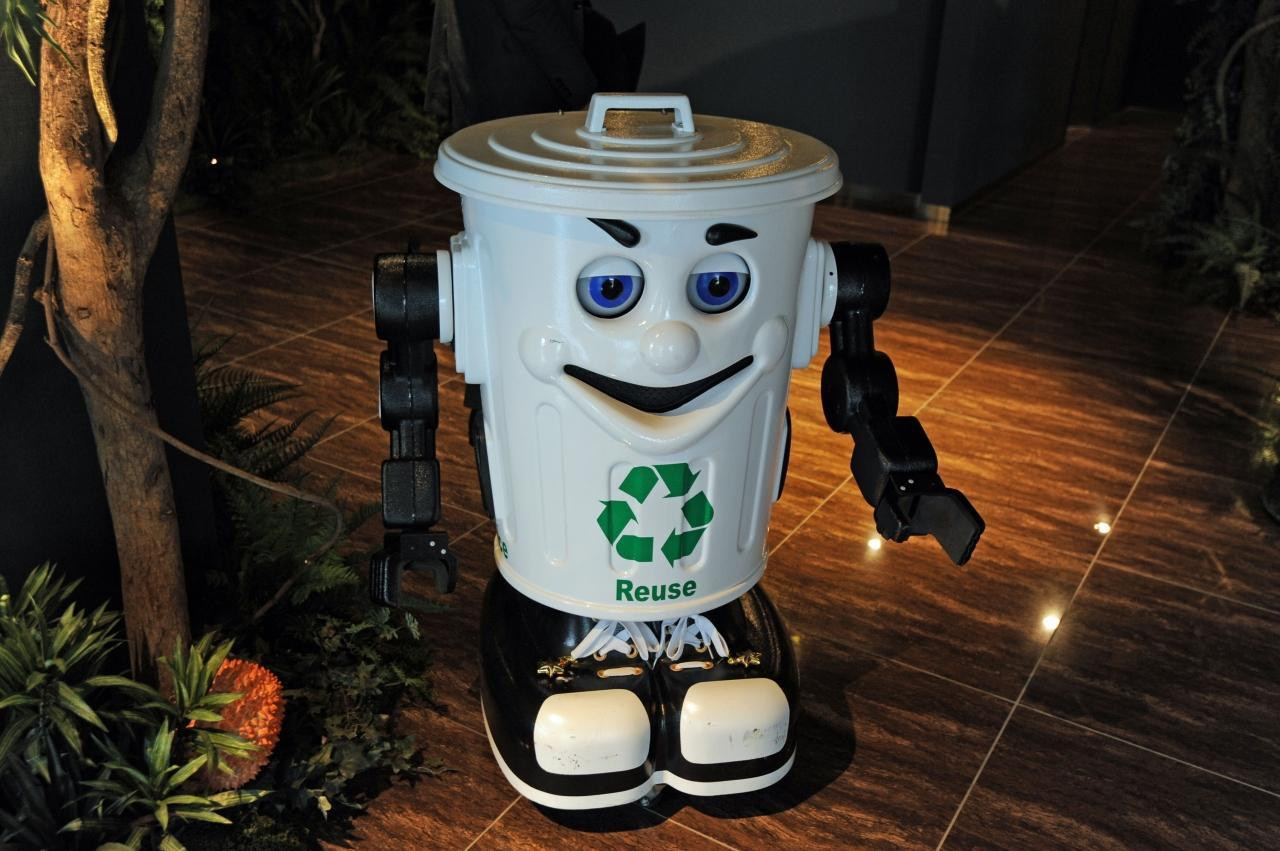 ロボット従業員がおもてなし3663467