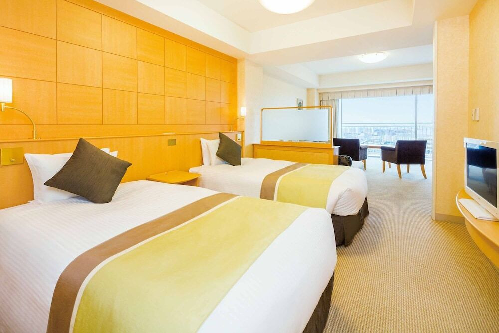 全室バルコニー付きの高層ルームにはリラックスグッズも完備3657313