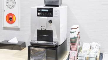 施設内の設備 / 12