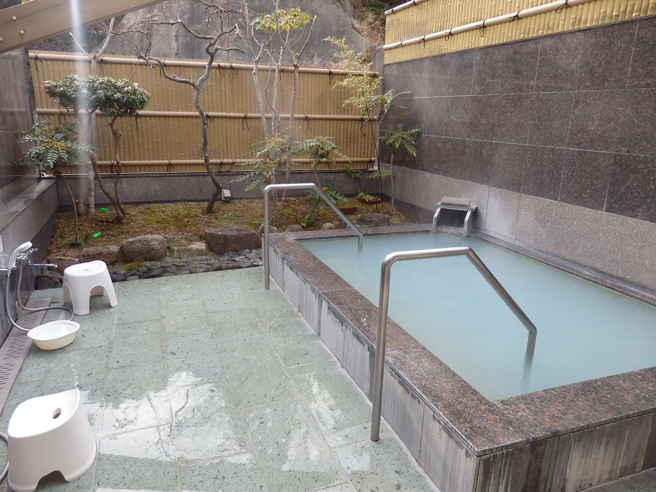 あんこう料理専門旅館「平潟港温泉 あんこうの宿 まるみつ旅館」3476876