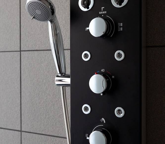 シャワールーム一例 / 3