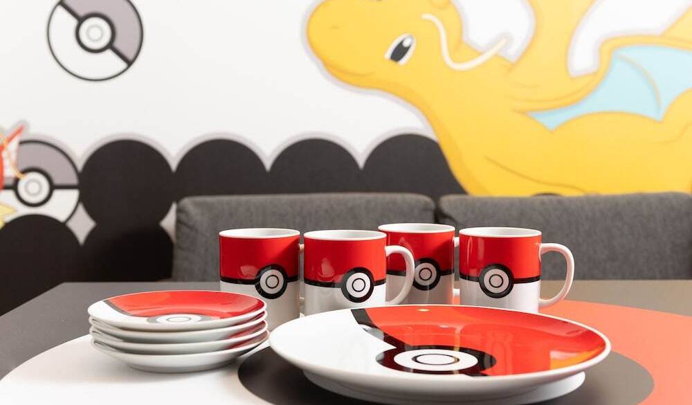 ポケモンルーム備えつけの食器 / 2