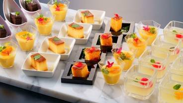 食事・飲み物 / 15