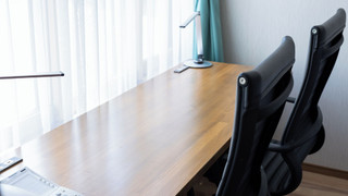 エコノミールーム シングルベッド 2 台 禁煙