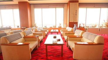 内部エントランス / 2