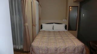 素泊りダブル, 喫煙可