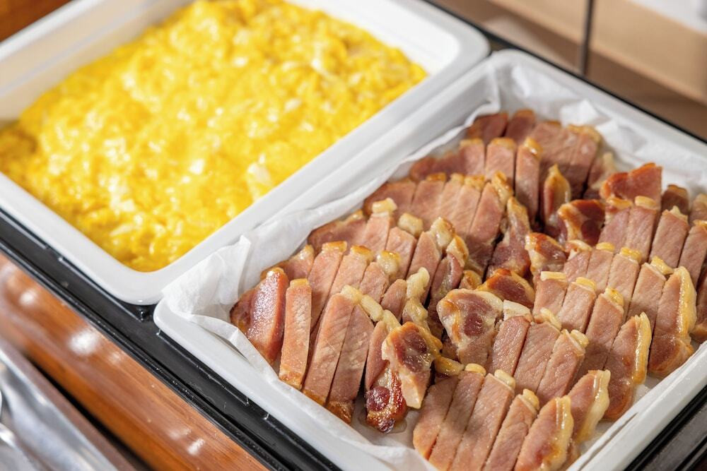 朝食ビュッフェ