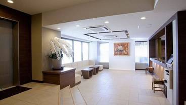 内部エントランス / 2