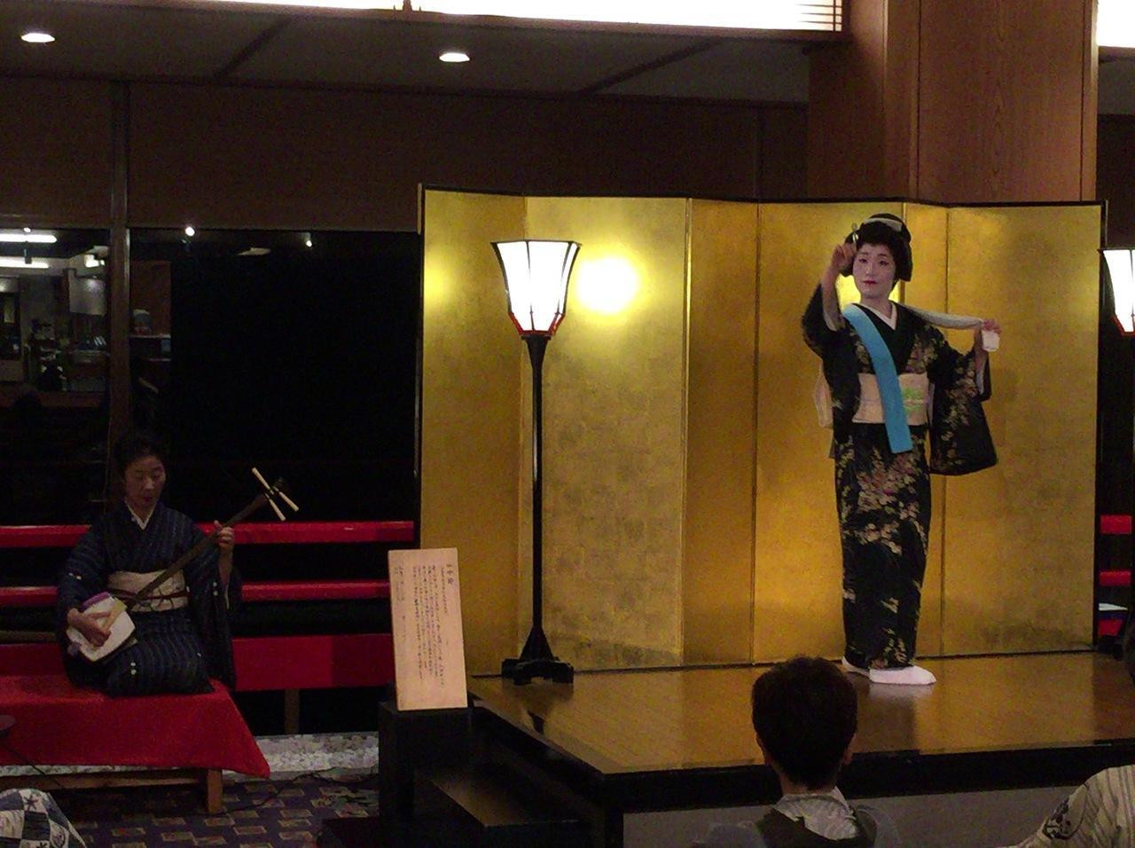 毎日開催！伝統芸能「山中節の夕べ」3925739