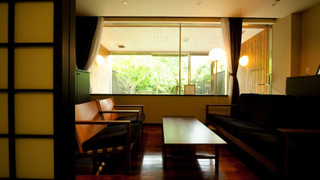 デラックス 4 人部屋