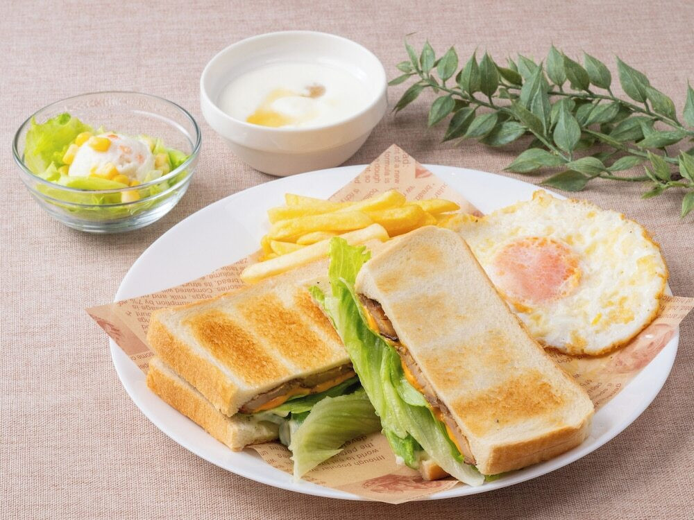 朝食