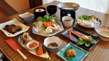 食事・飲み物 / 4