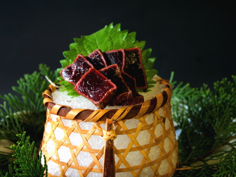 勝浦の生マグロを使ったお料理が自慢の老舗料理旅館3529902