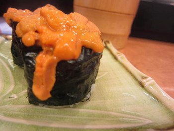 「かなえ寿司」 料理 14230541 溢れんばかりのウニ
