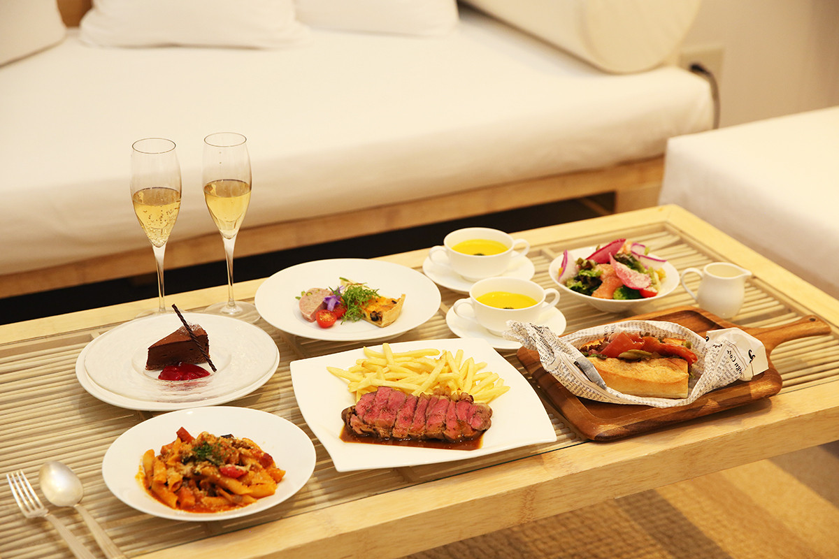 部屋食イメージ