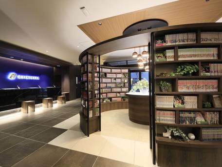 クインテッサホテル福岡天神 Comic＆Books / 1